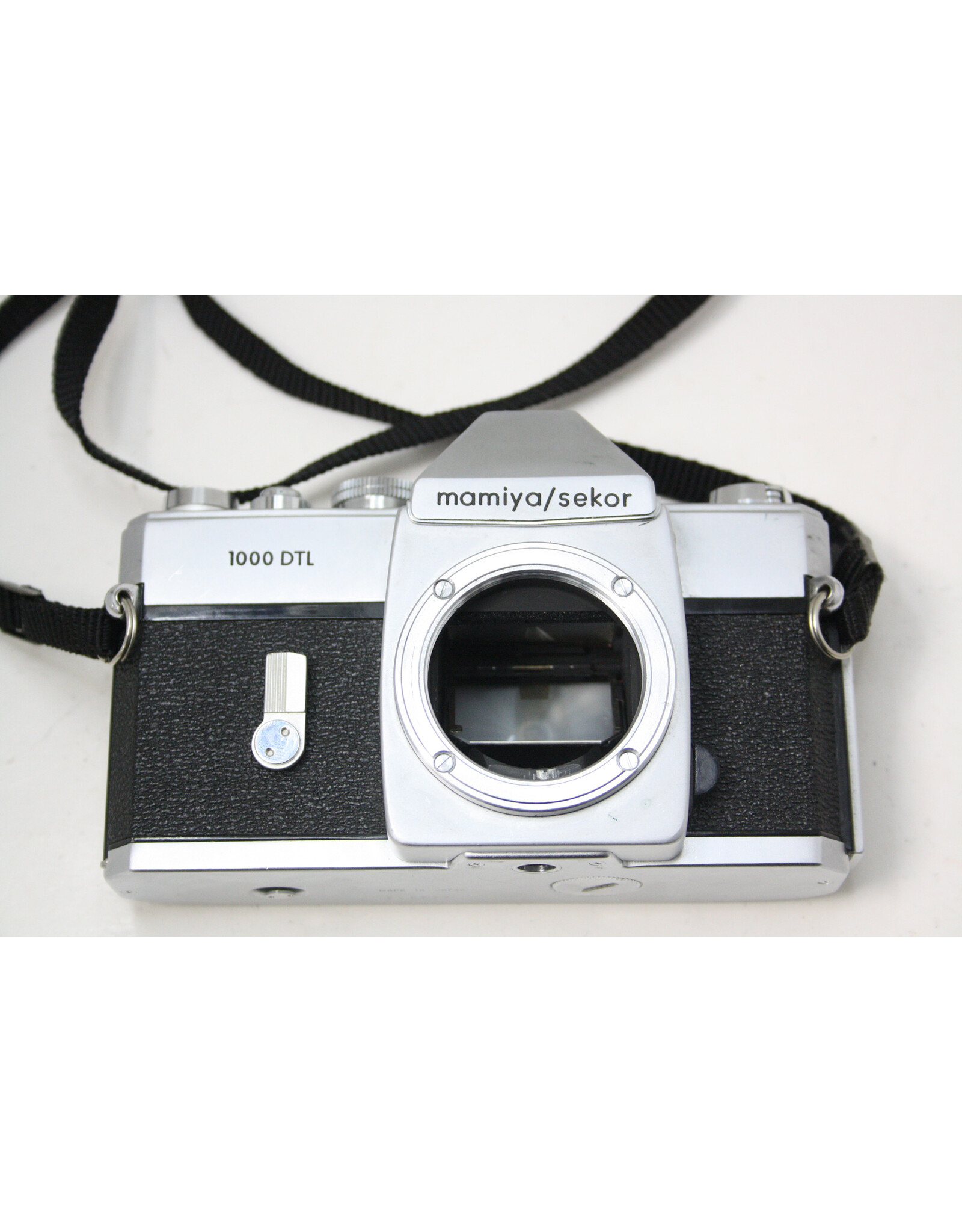 Mamiya-Sekor Mamiya/Sekor 1000 DTL 35mm SLR Camera w/ Yashica Ato Yashinon-DS 50mm f1.7 Lens (Pre-owned) (AS-IS)
