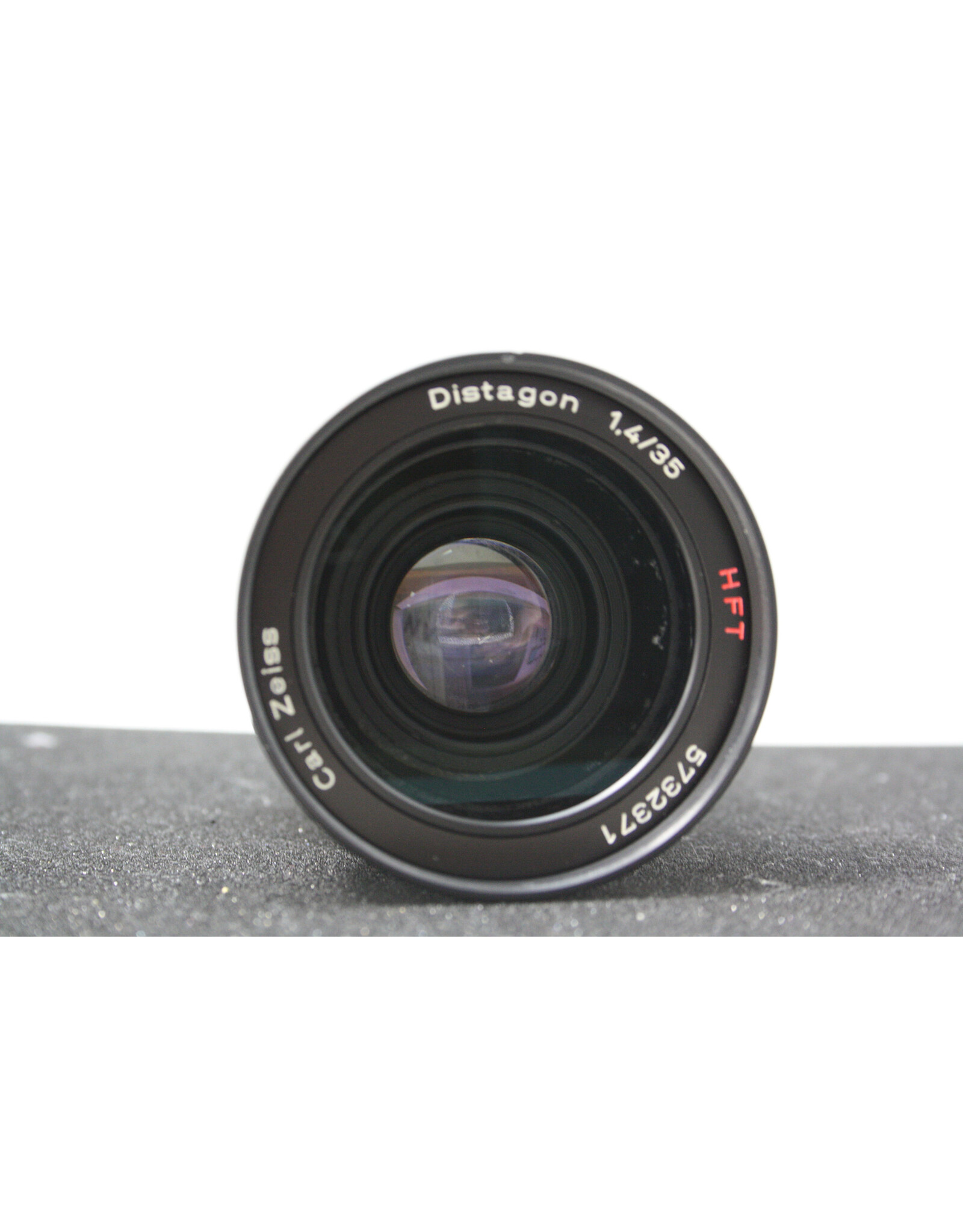 Carl Zeiss Carl Zeiss Distagon 1.4/35 HFT Camera Lens Rollei QBM Mount (Pre-owned) (INTERNAL FUNGUS)