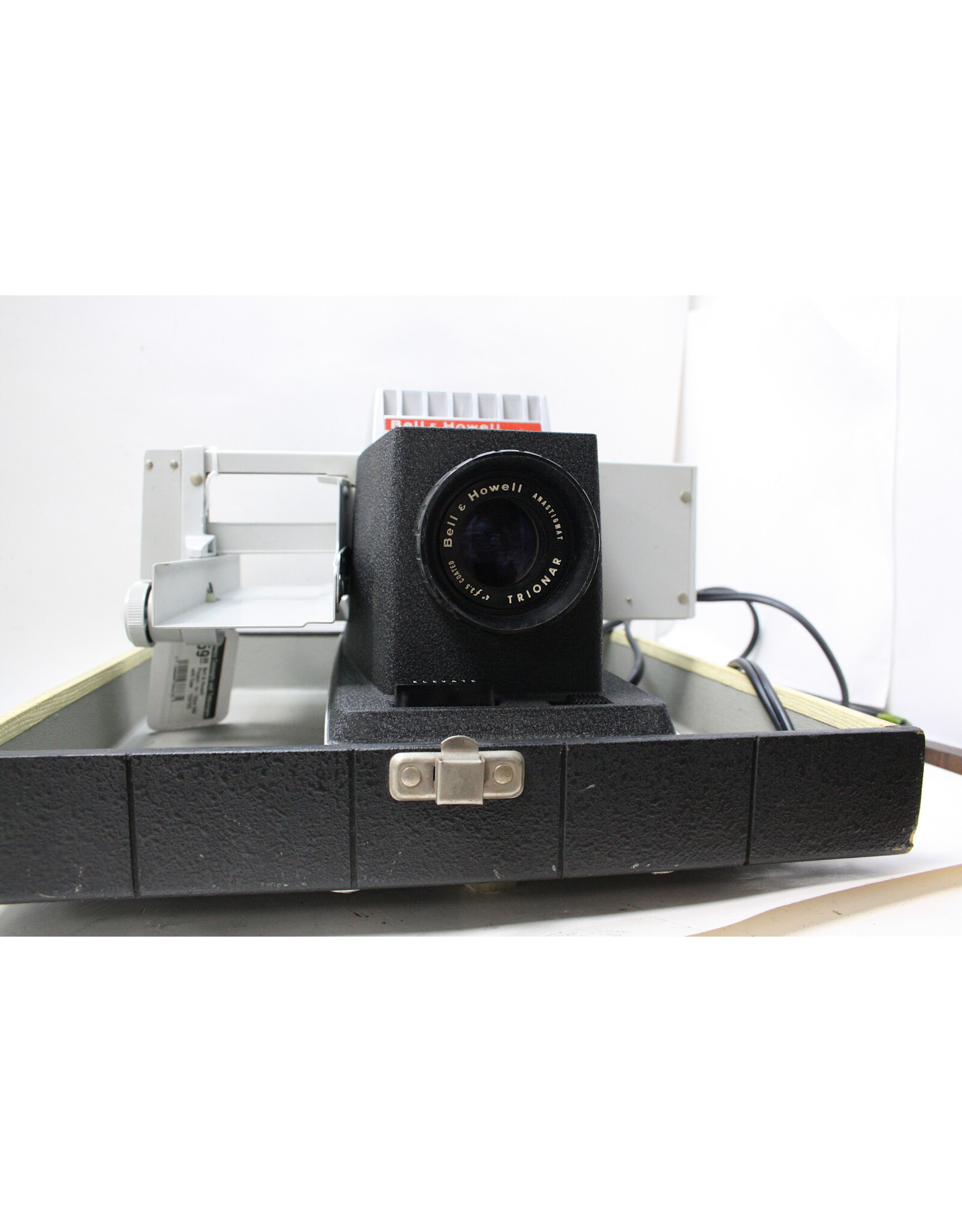 Bell & Howell Bell & Howell Project-or-View 500 with Case | TESTED WORKING