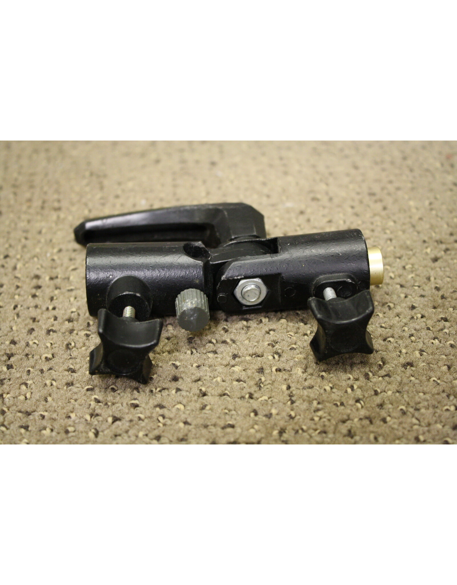 Bounce Flash Umbrella Bracket (Pre-owned)