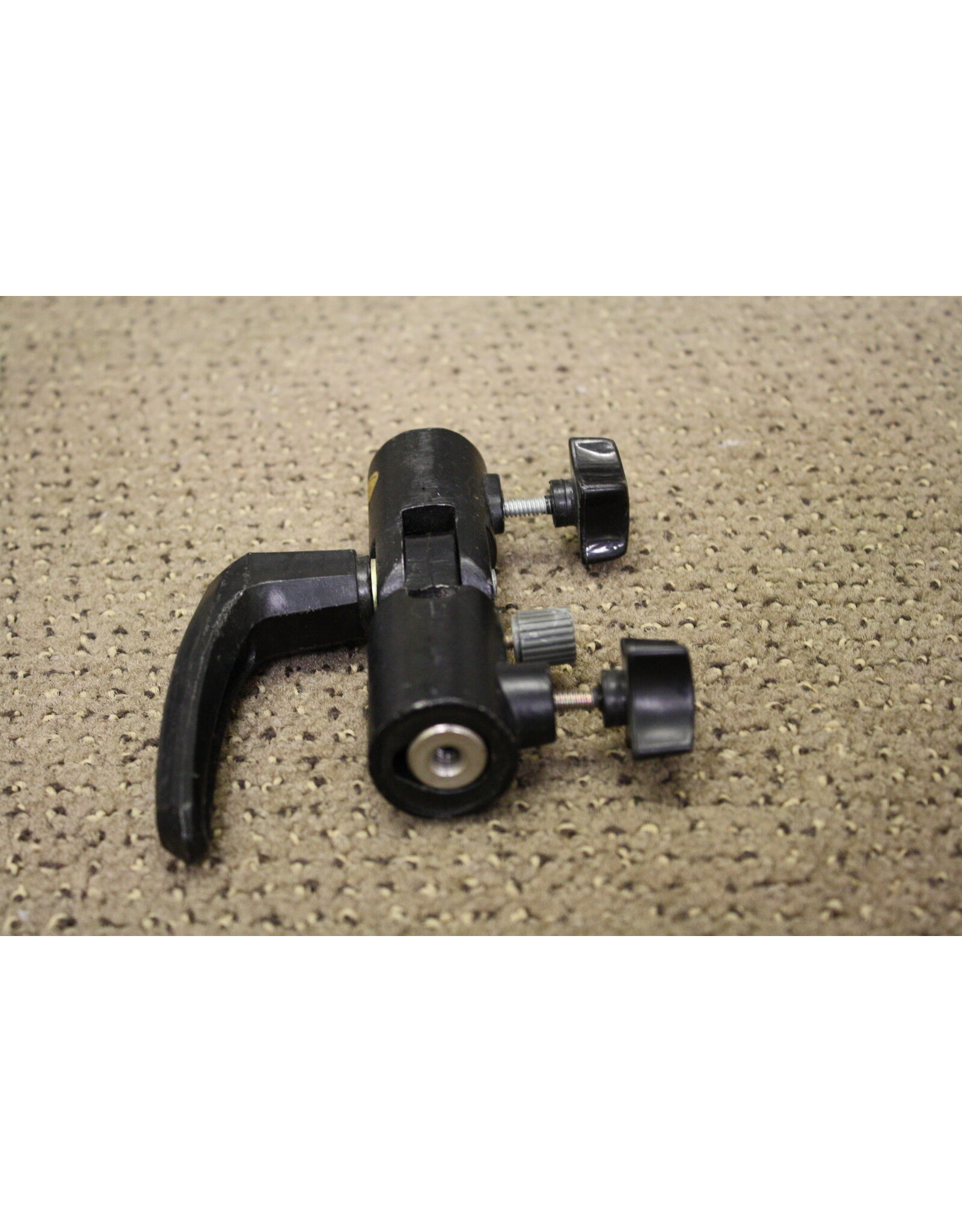 Bounce Flash Umbrella Bracket (Pre-owned)
