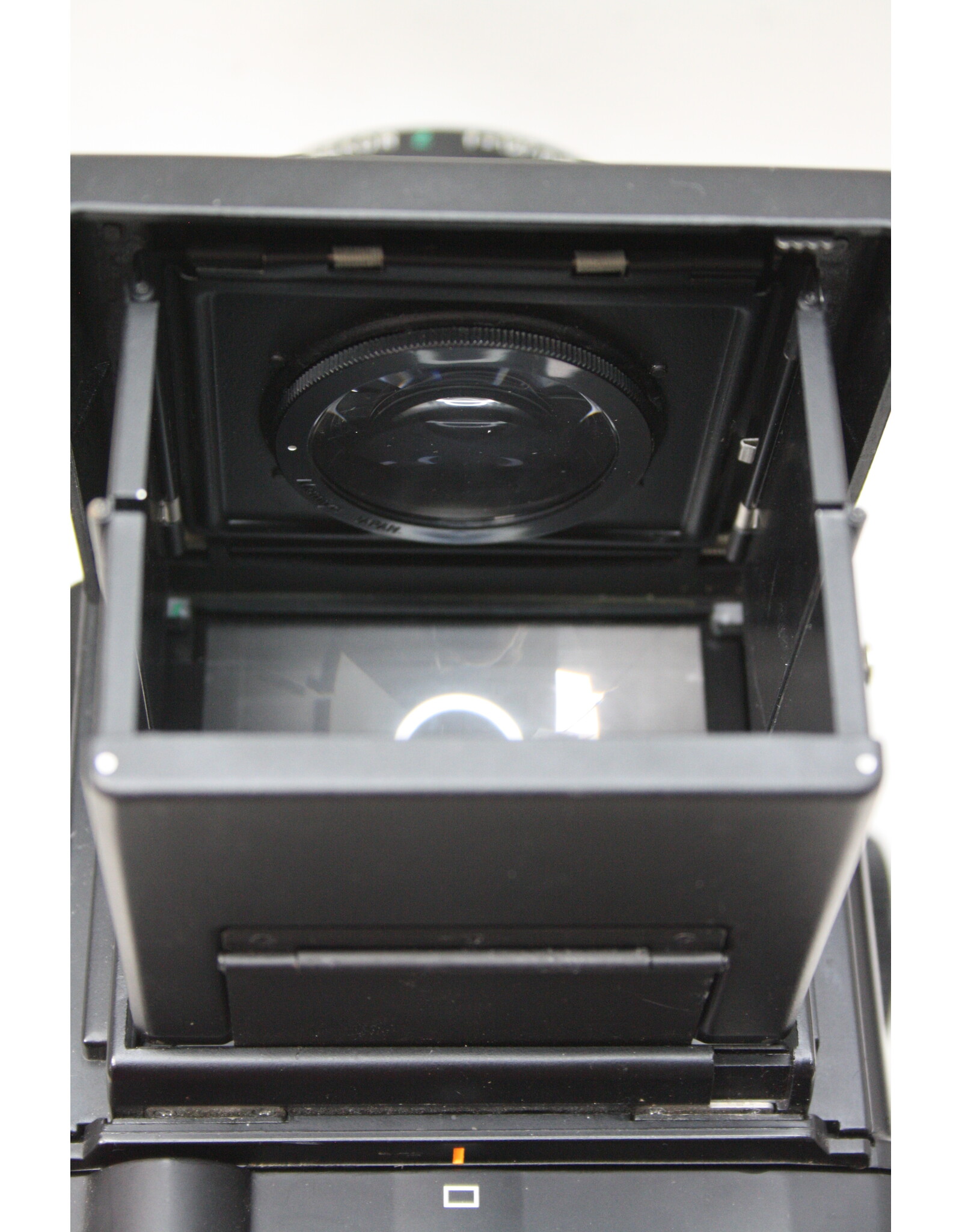 Mamiya Mamiya RZ67 Medium Format SLR Camera with AE Prism finder , Waist Level Finder, 120 and 220 Back