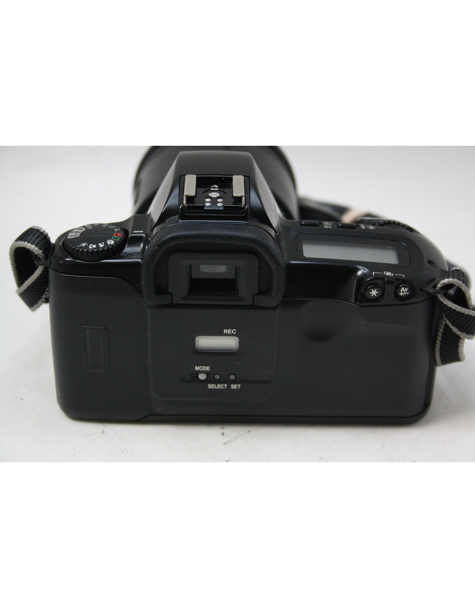 Canon Canon EOS Rebel XS Film Camera  with Tamson 28-200mm Lens (Pre-owned)