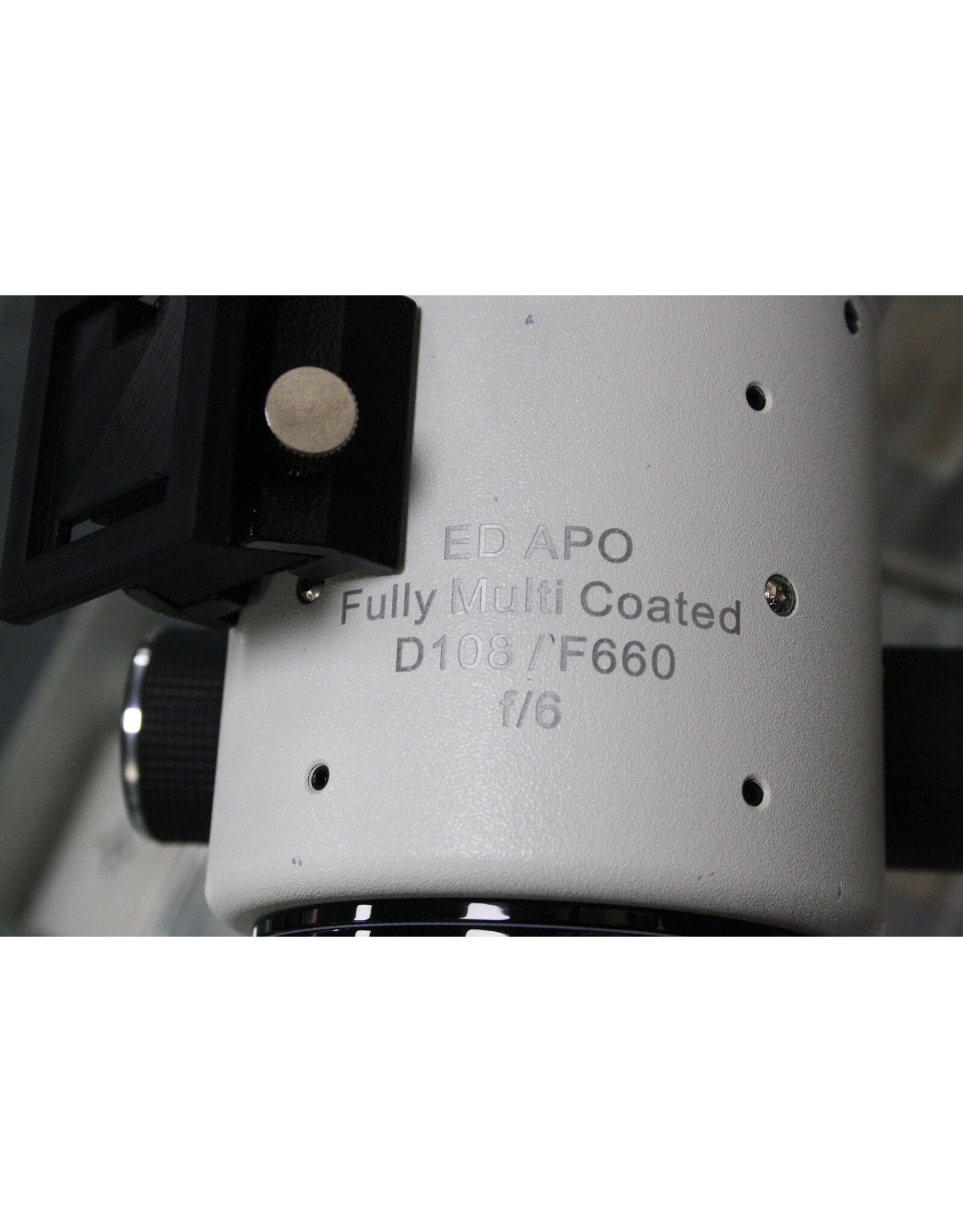 iOptron IOptron Versa 108 Doublet ED APO Refractor with Case (Pre-owned)