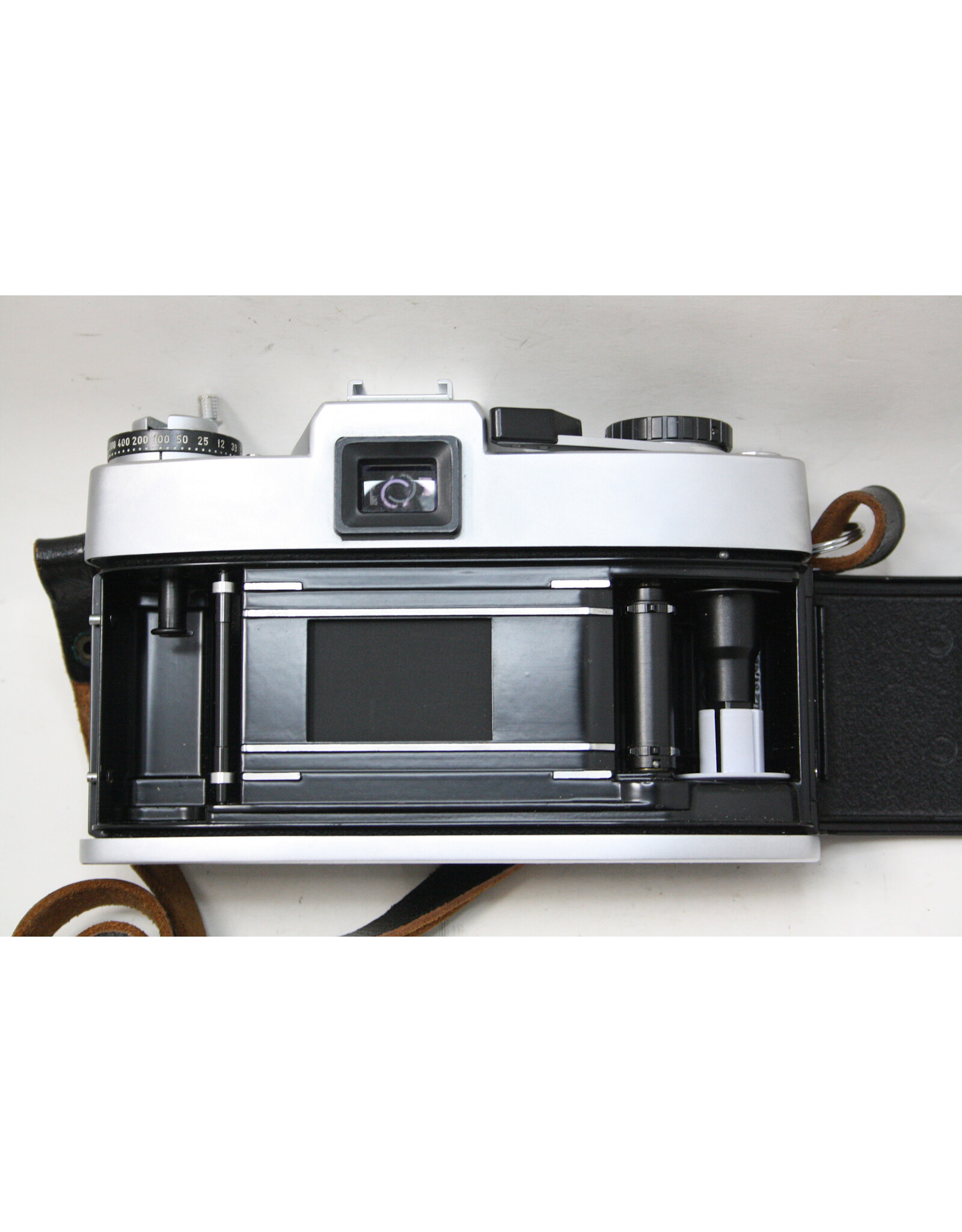 Leitz Leica Leicaflex SL Chrome SLR Film Camera Body with Original Leitz Carry Bag - PLEASE READ