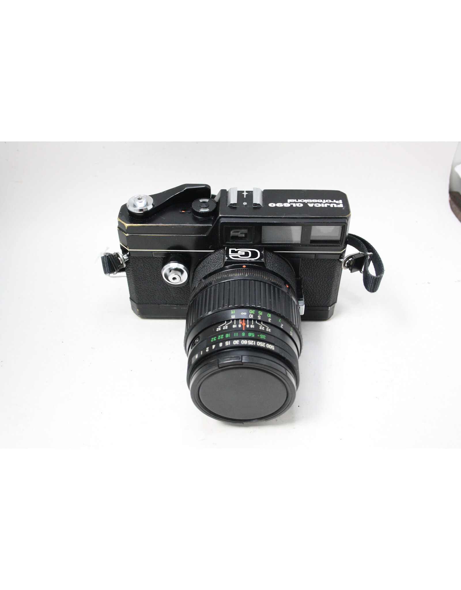 FUjica Fujica GL690 6x9 Rangefinder Film Camera with Fujinon 100mm F/ 3.5 Lens (Pre-Owned)