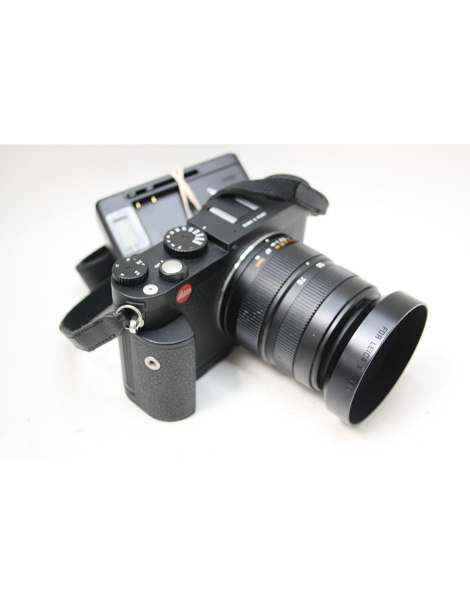 Leica X Vario Compact Digital Camera w/ Vario Elmar 28-70 mm f/3.5-6.4 ASP (Pre-owned)