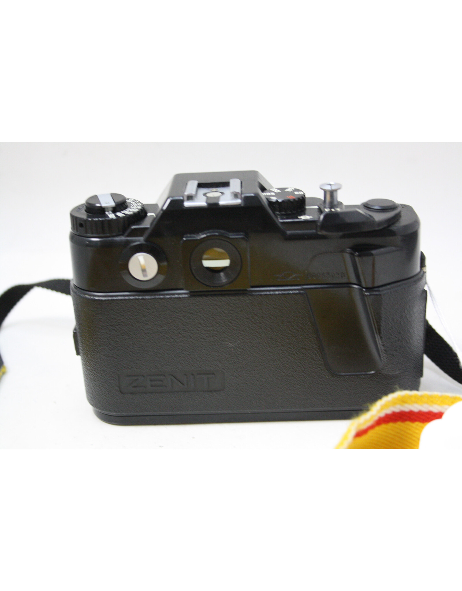 Zenit Zenit 122 35mm Film Camera with Helios-44m-4 58mm F/ 1.2 Lens (Pre-Owned)