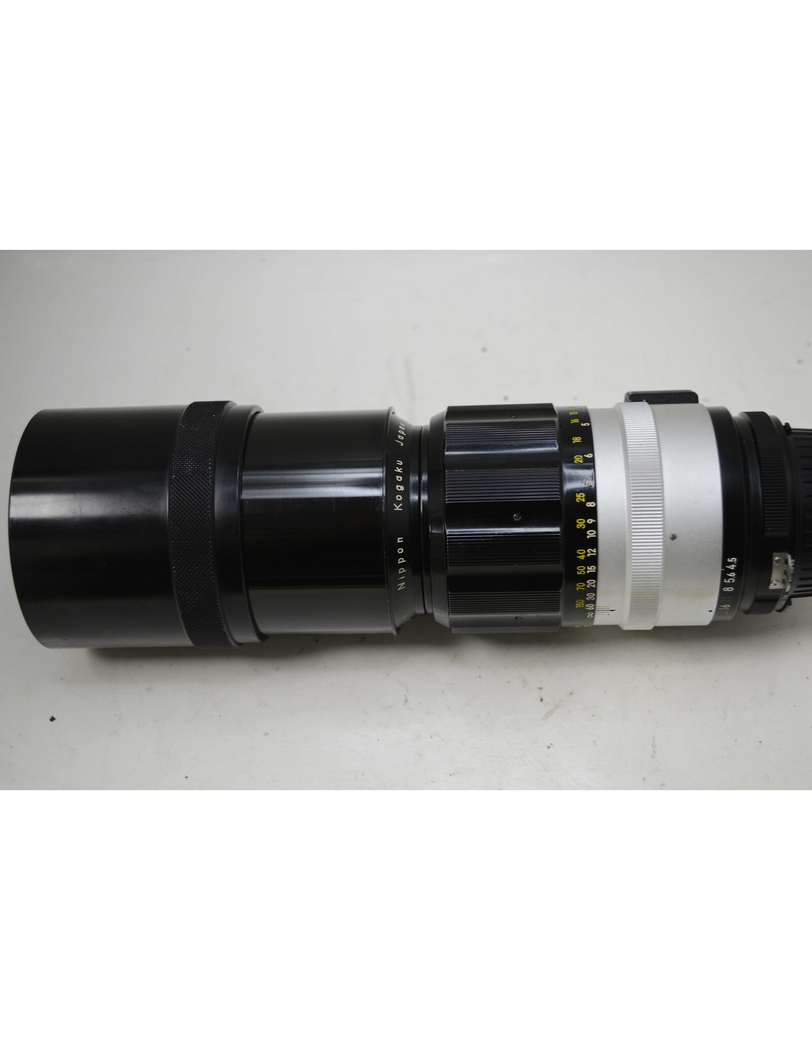 Nikon Nikon 300mm f/4.5 NIKKOR-H Auto Ai Manual Focus Lens (Pre-owned)