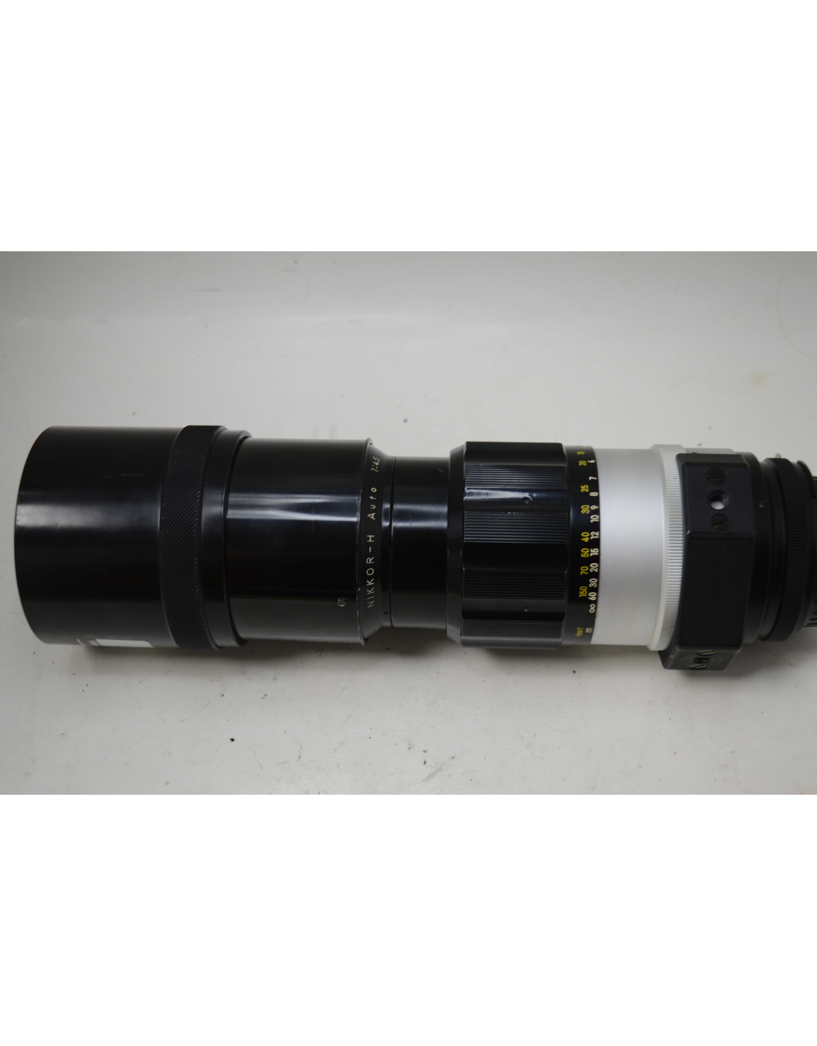 Nikon Nikon 300mm f/4.5 NIKKOR-H Auto Ai Manual Focus Lens (Pre-owned)