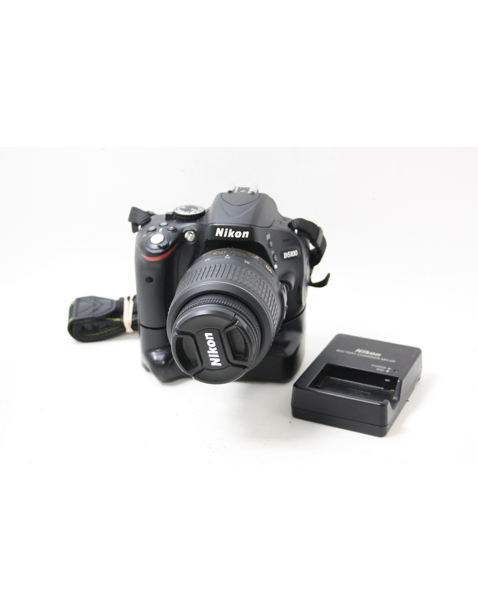 Nikon Nikon D5100 16.2 MP Digital Camera Black Body w/ AF-S DX 18-55mm VR Lens (Pre-owned)