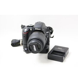 Nikon D5100 16.2 MP Digital Camera Black Body w/ AF-S DX 18-55mm VR Lens (Pre-owned)