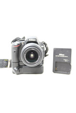 Nikon Nikon D5100 16.2 MP Digital Camera Black Body w/ AF-S DX 18-55mm VR Lens (Pre-owned)