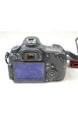 Canon EOS 60D 18MP DSLR Camera w/ EF-S 18-135mm IS Lens with Charger & 2 Batteries