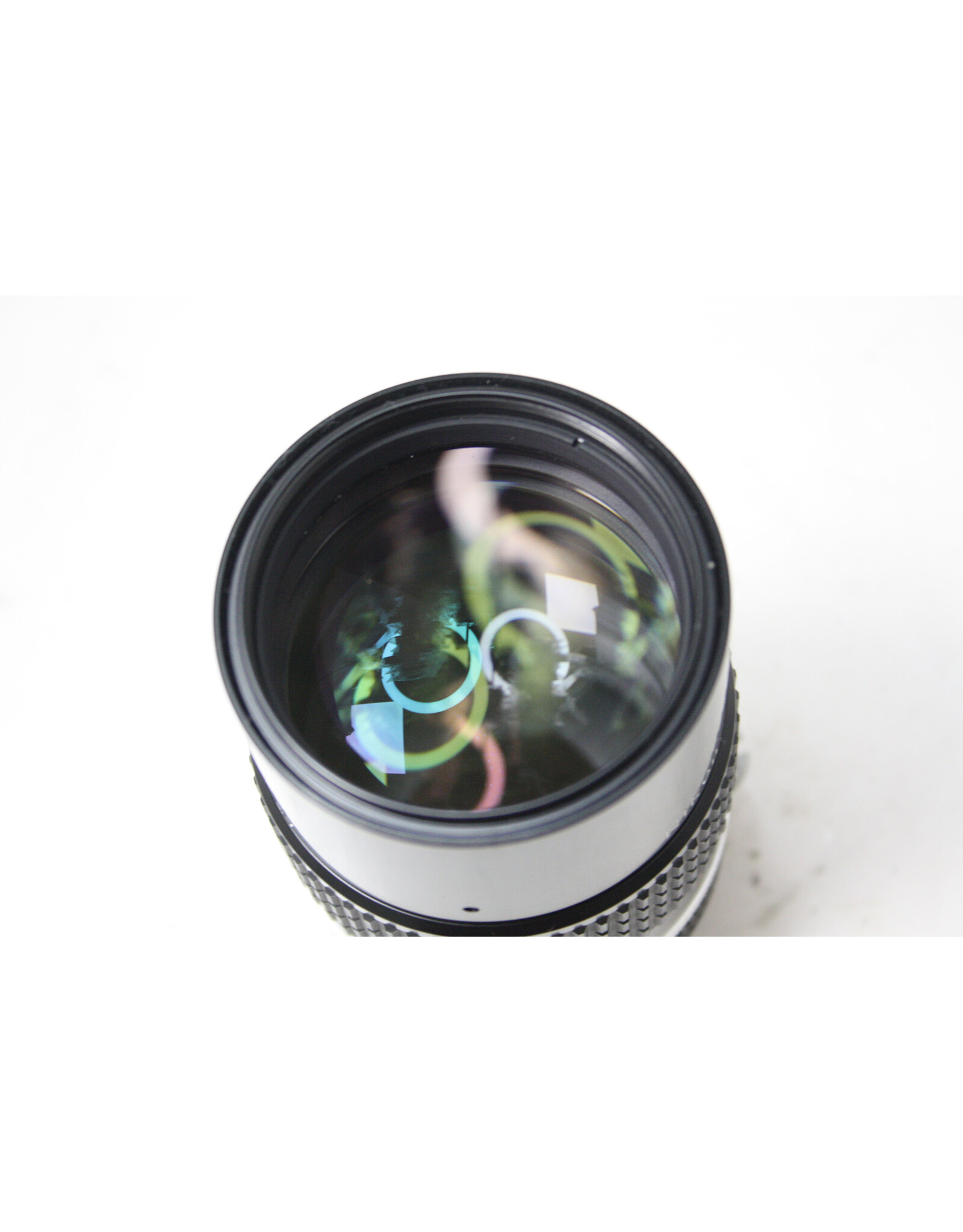 Nikon [Excellent] Nikon Ai-S Nikkor 135mm f/2.8 MF Telephoto Lens (Pre-owned)