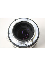 Nikon [Excellent] Nikon Ai-S Nikkor 135mm f/2.8 MF Telephoto Lens (Pre-owned)