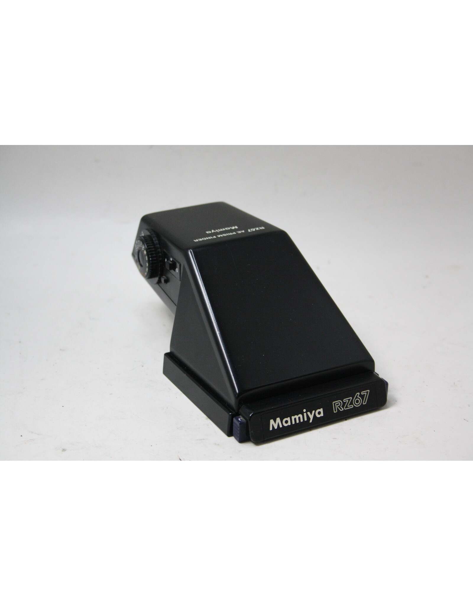 Mamiya Mamiya RZ67 Medium Format SLR Camera with AE Prism finder , Waist Level Finder, 120 and 220 Back