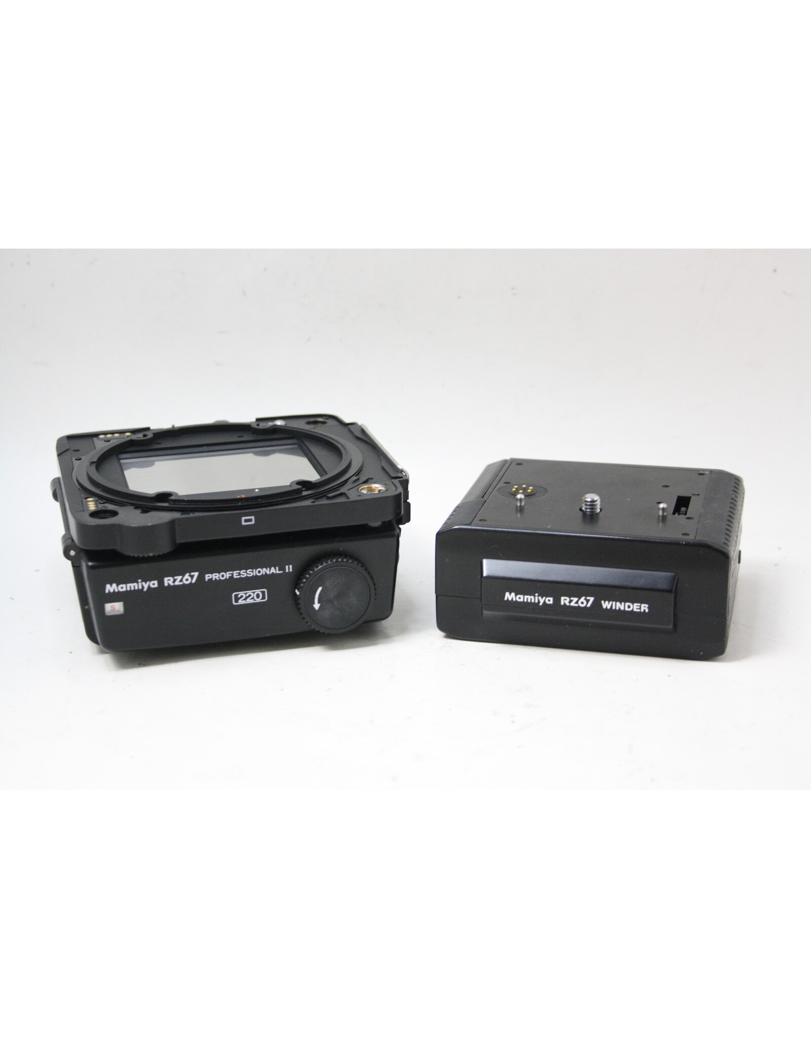 Mamiya Mamiya RZ67 Medium Format SLR Camera with AE Prism finder , Waist Level Finder, 120 and 220 Back