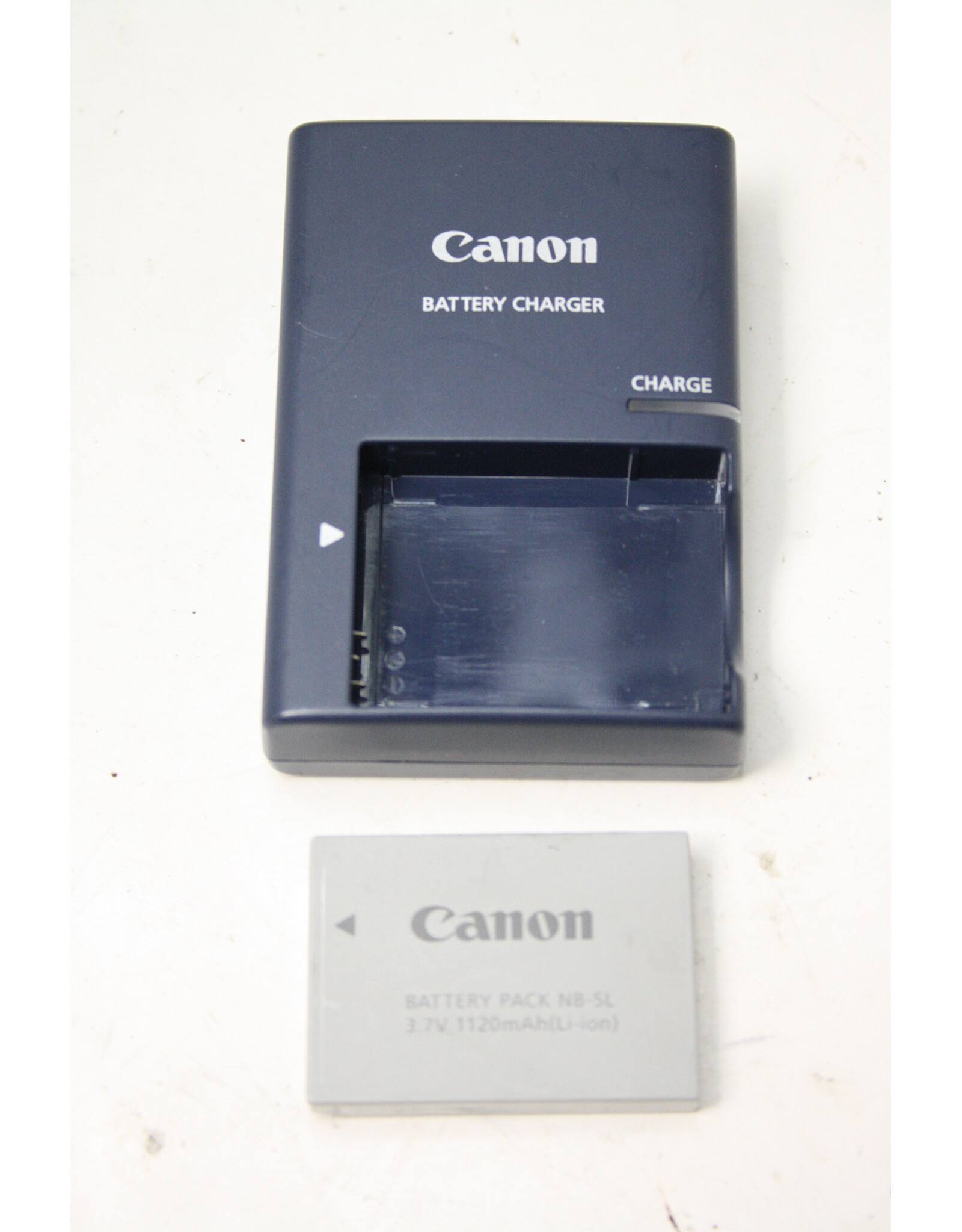 Canon Canon Original CB-2LX Charger for NB-5L Battery (includes battery) (Pre-owned)