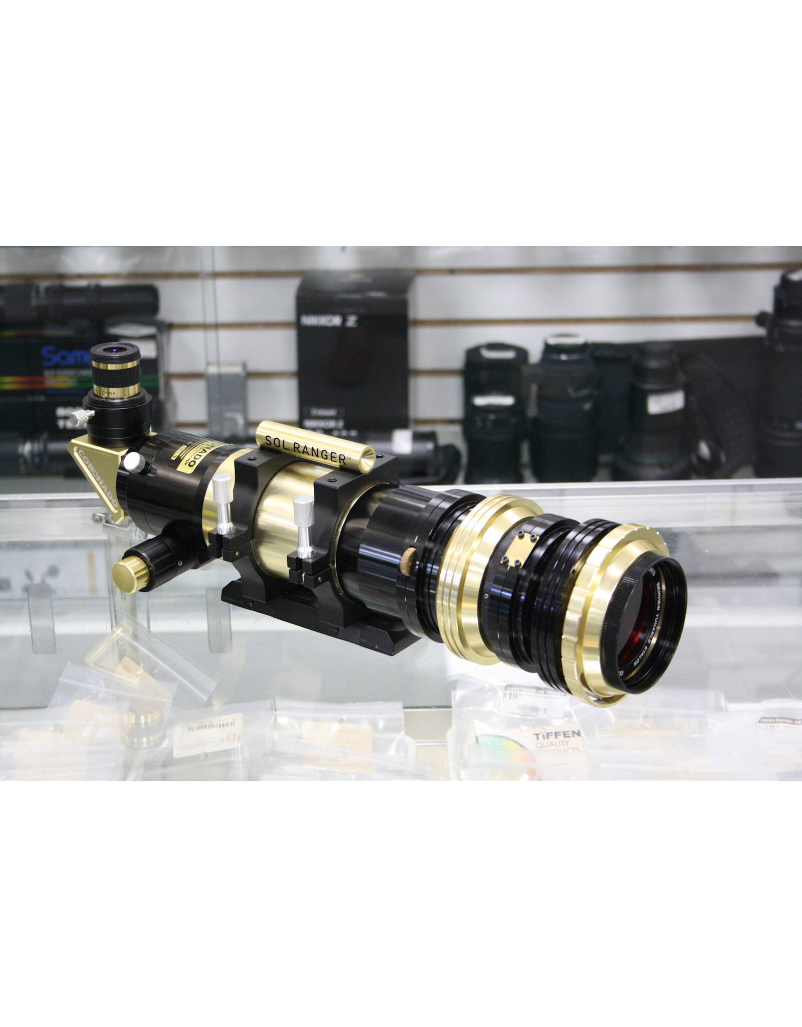 Coronado Coronado 70mm SolarMax III H-Alpha Solar Telescope with Hard Case (Pre-Owned)