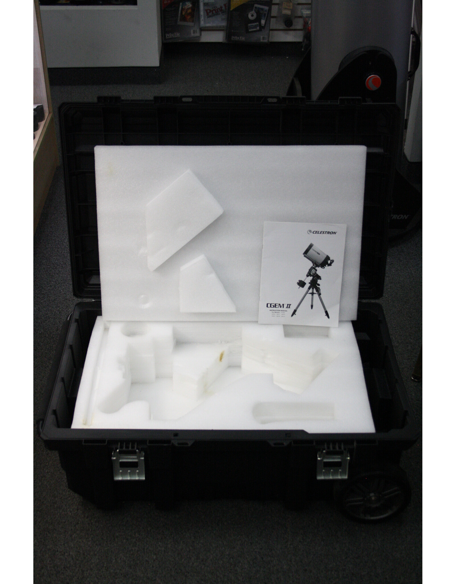 Celestron Celestron CGEM II (MINT!) with accessories! (Pre-owned)