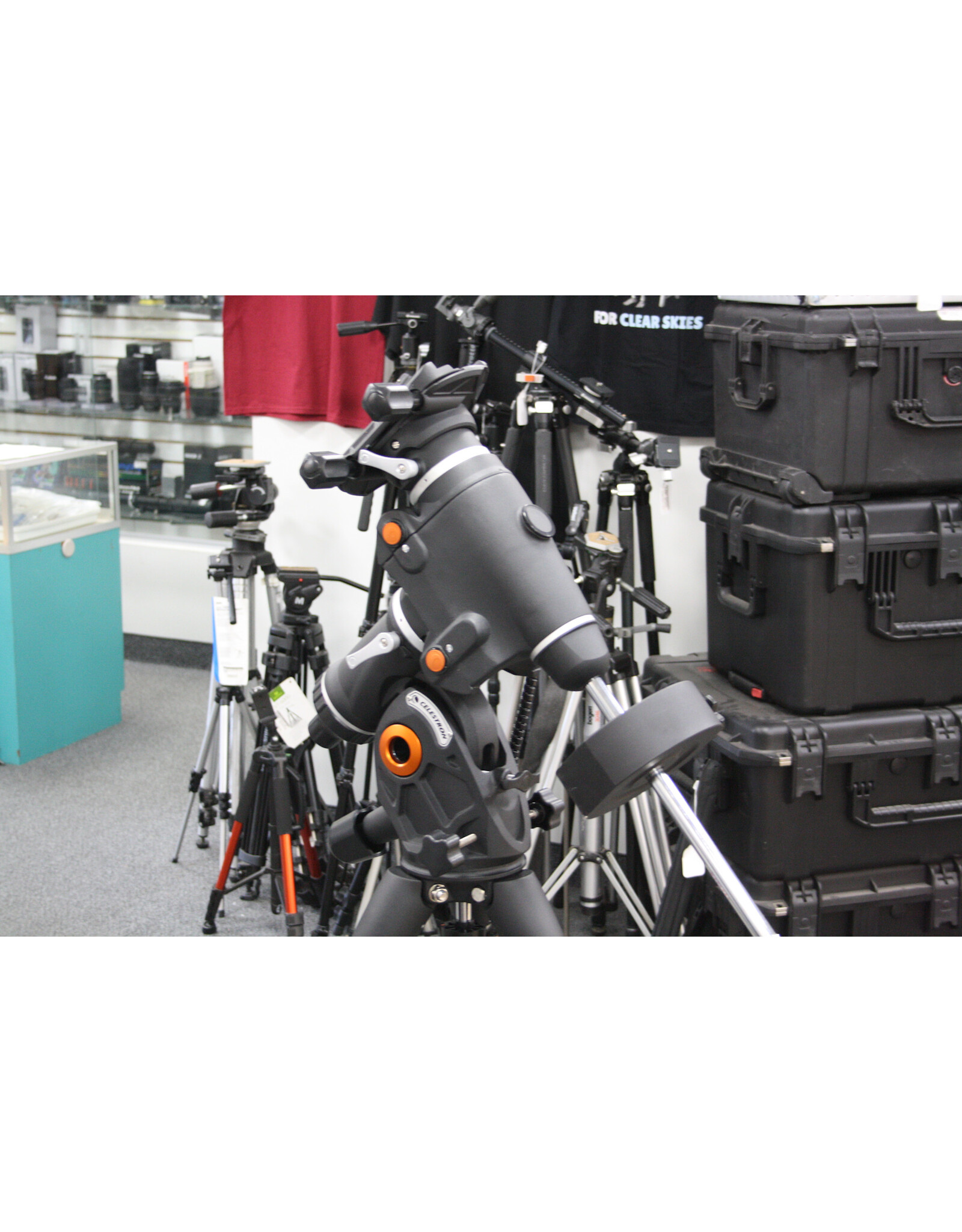Celestron Celestron CGEM II (MINT!) with accessories! (Pre-owned)