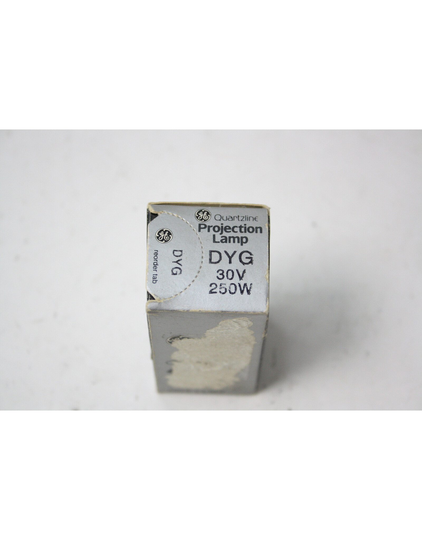 GE DYG Projection Bulb