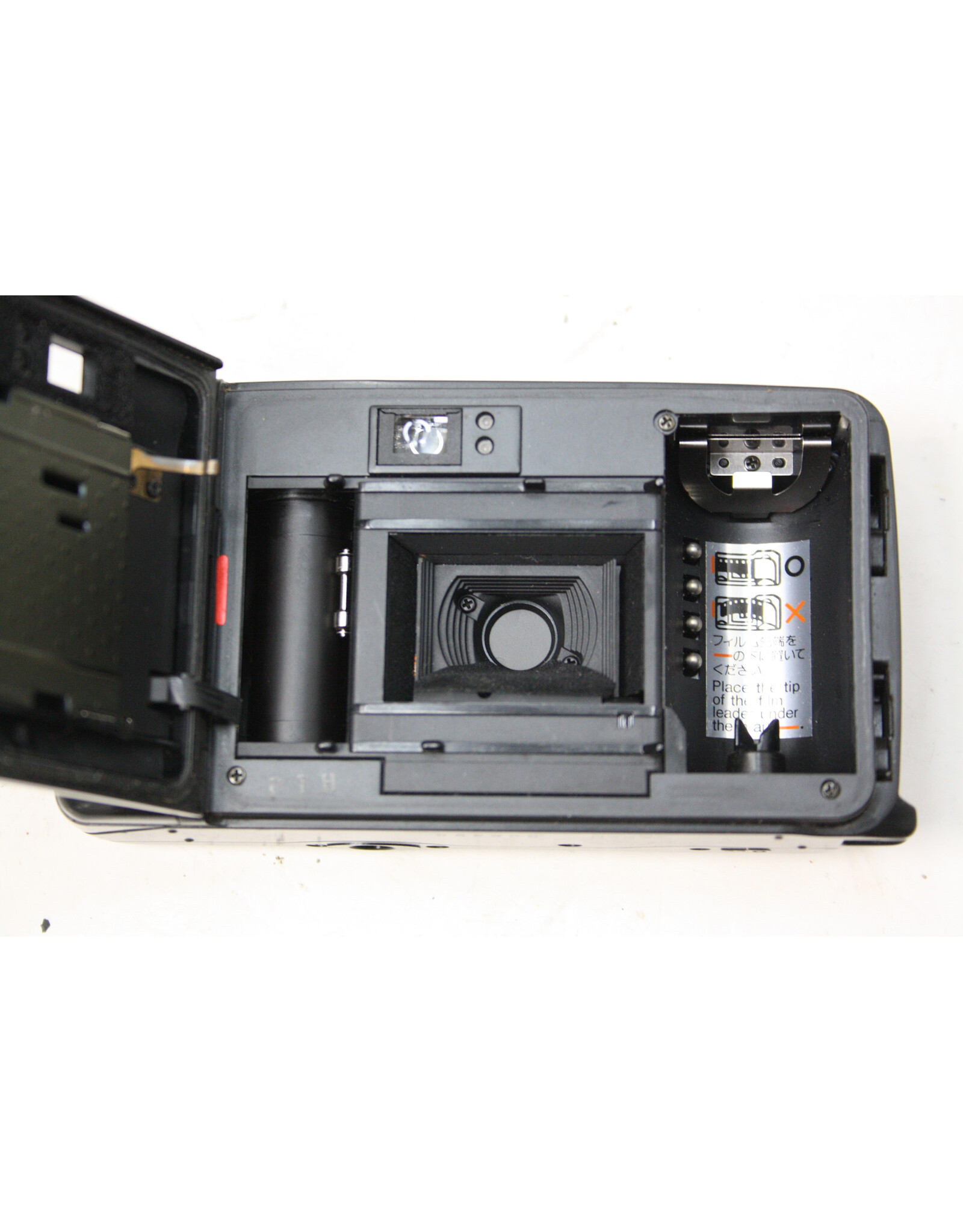 Yashica Yashica T4 Super D Film Camera w/35mm f3.5 T* lens Point and Shoot Film Camera (Pre-Owned)