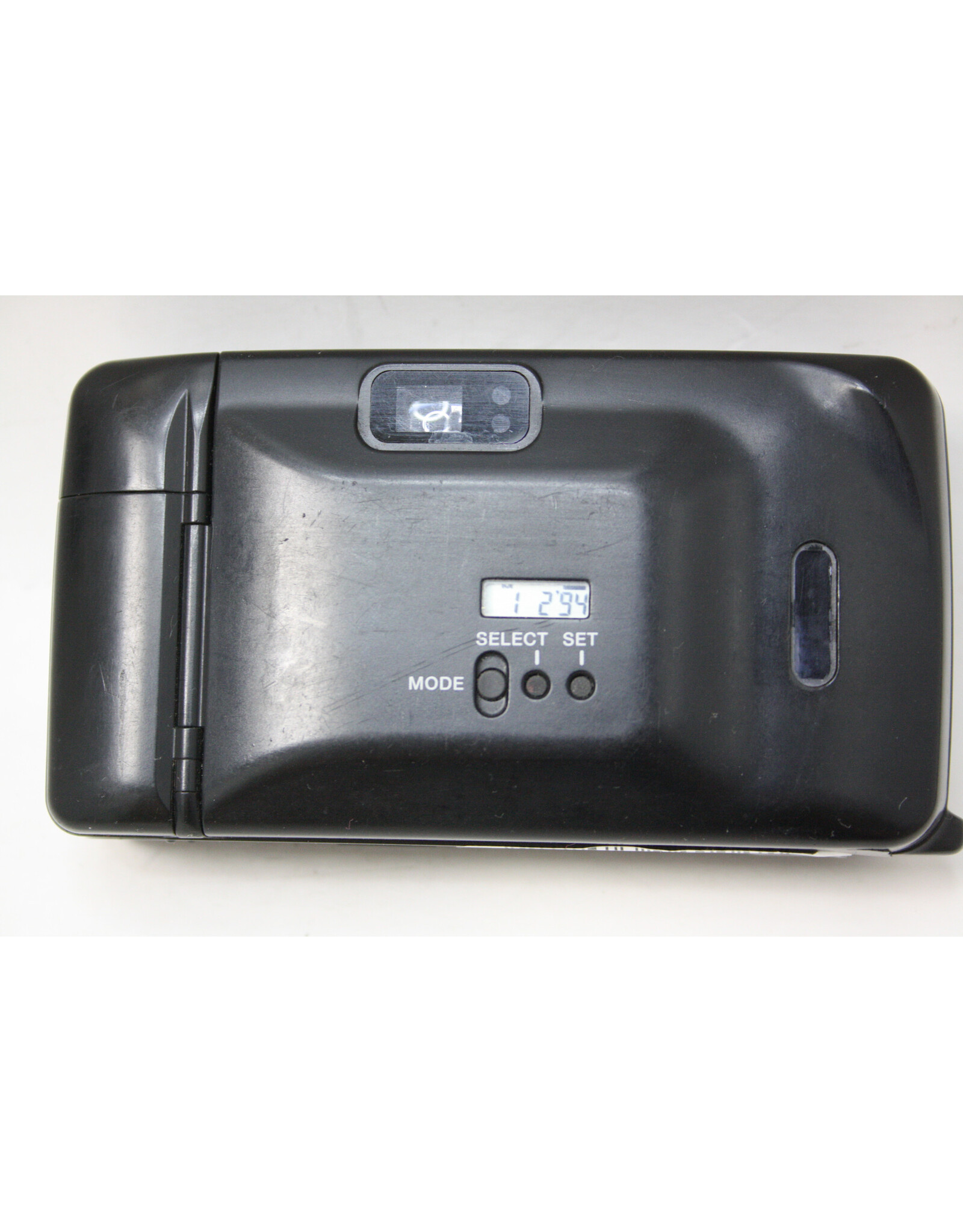 Yashica Yashica T4 Super D Film Camera w/35mm f3.5 T* lens Point and Shoot Film Camera (Pre-Owned)