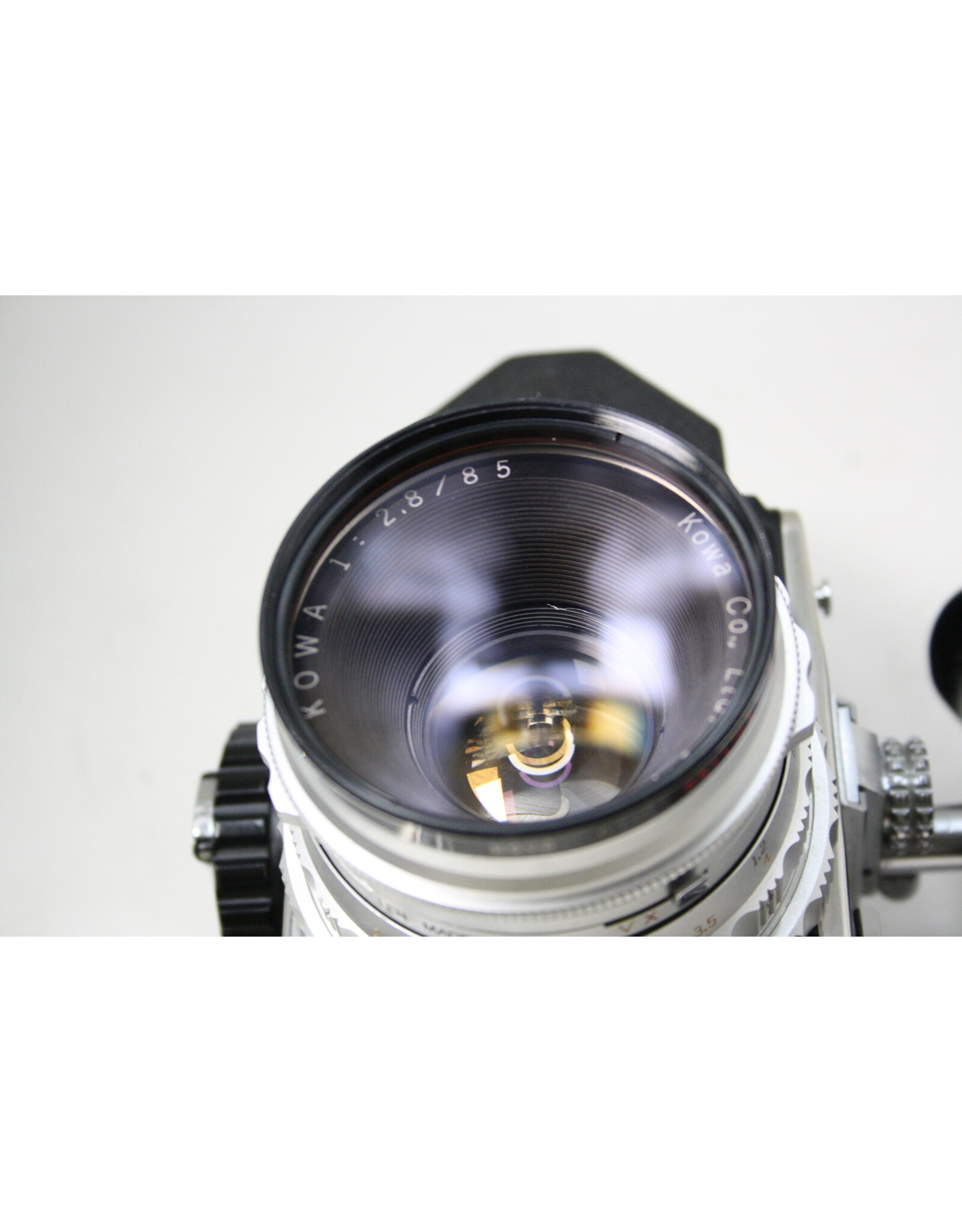 Kowa Six Kowa Six with 85mm f2.8 Lens, Prism Eye-level Finder and Hand Grip (Pre-owned)