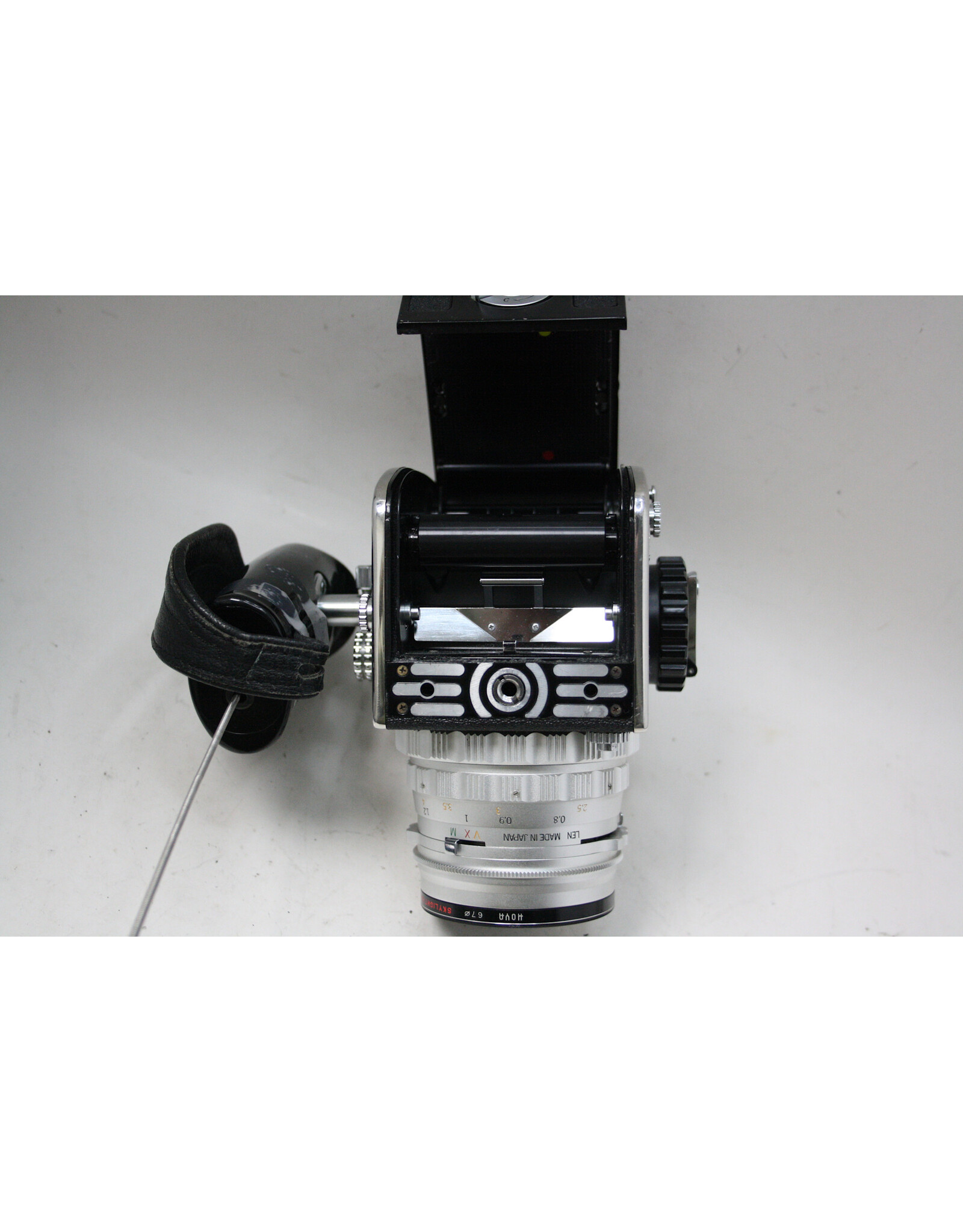 Kowa Six Kowa Six with 85mm f2.8 Lens, Prism Eye-level Finder and Hand Grip (Pre-owned)