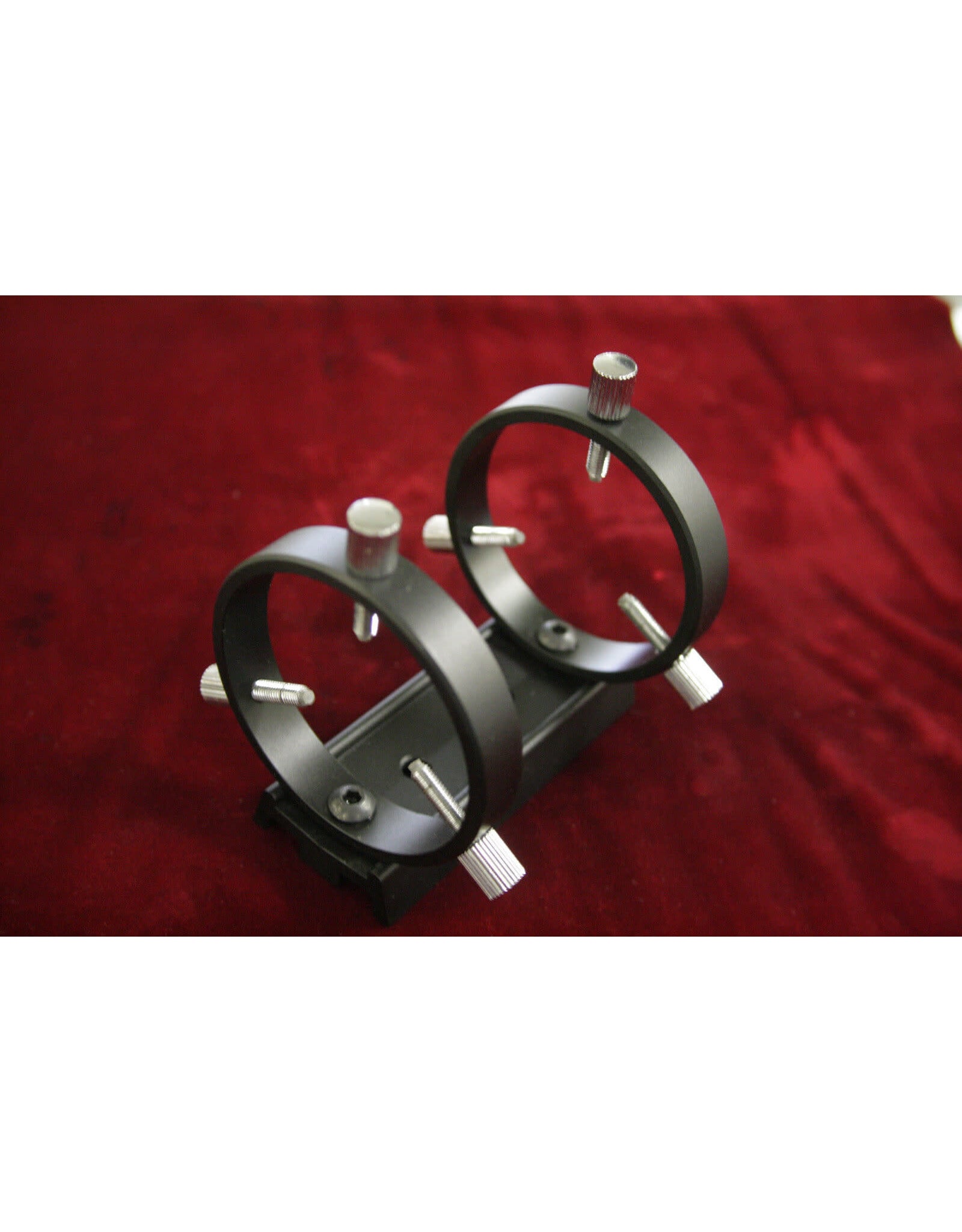 Stellarvue Stellarvue R080V- Finder Rings on Vixen Style Dovetail Base