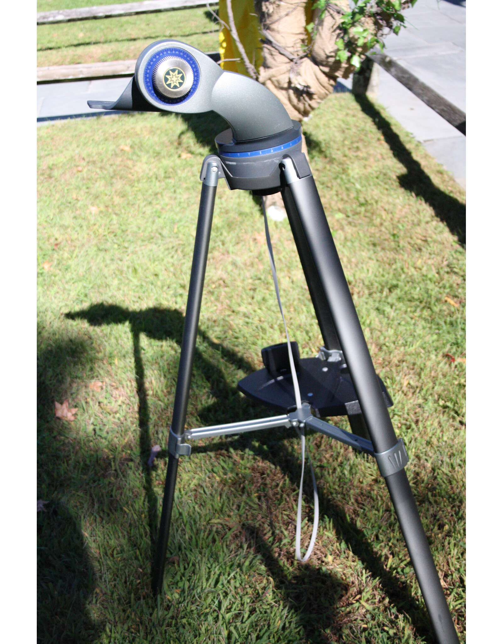 Meade Meade Starnavigator Mount with Autostar Hand Controller and Tripod (Pre-Owned)