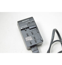 Sony Battery Charger AC-VF10 (Pre-Owned)