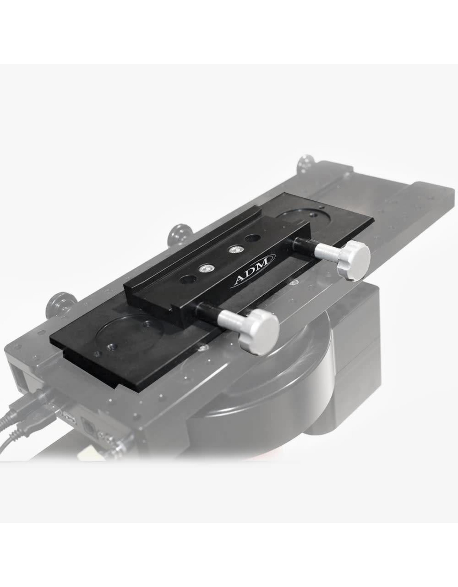 ADM ADM D2V-VP Converter- Converts D Series Mounts To a V Series Mount for SB VersaPlate