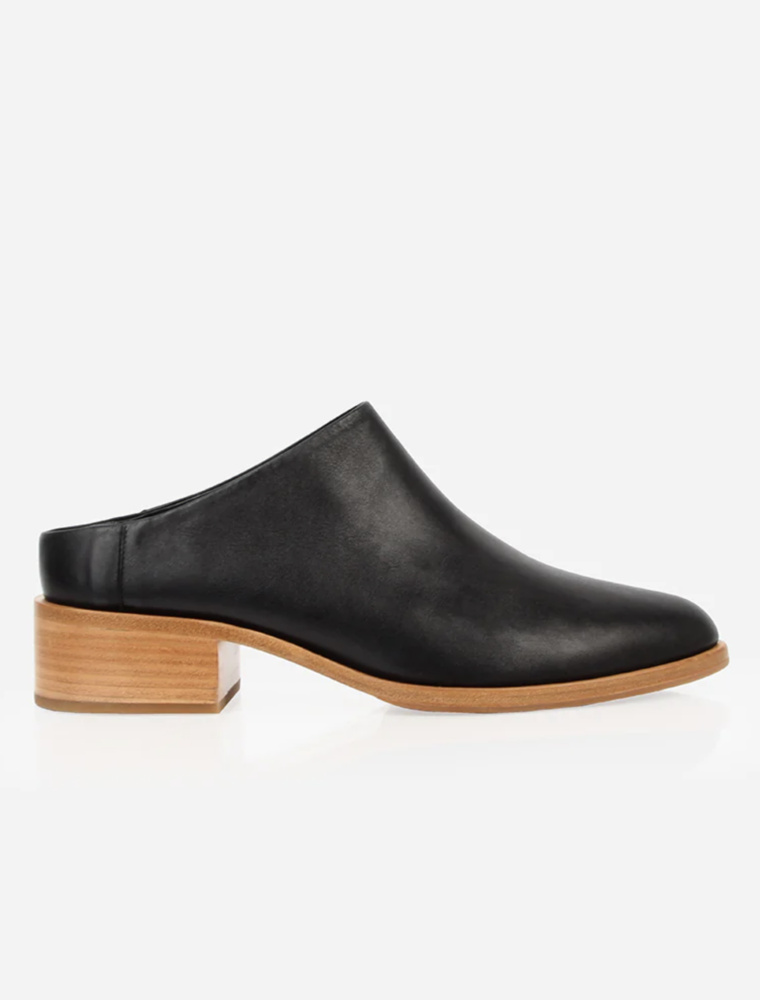 Poppy Barley The Low Down Mule