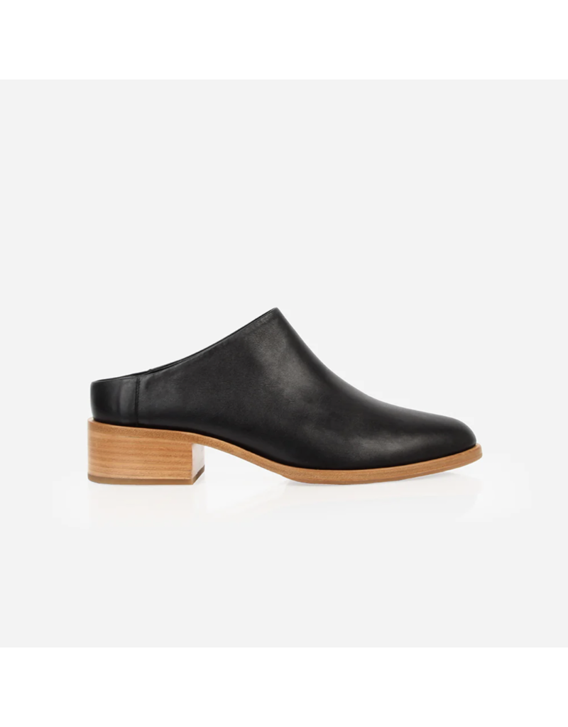 Poppy Barley The Low Down Mule