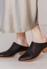 Poppy Barley The Low Down Mule