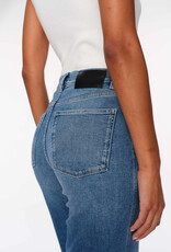 DL 1961 Thea Relaxed Boyfriend