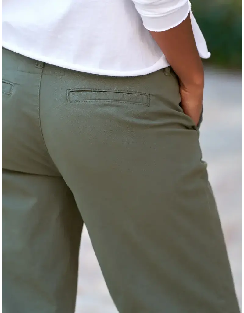 Frank & Eileen Westport Italian Wide Leg Chino