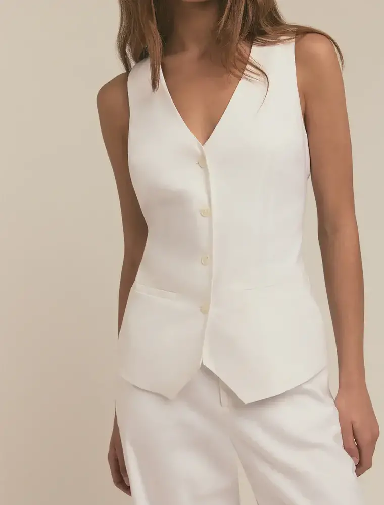 Favorite Daughter The Jones Linen Vest