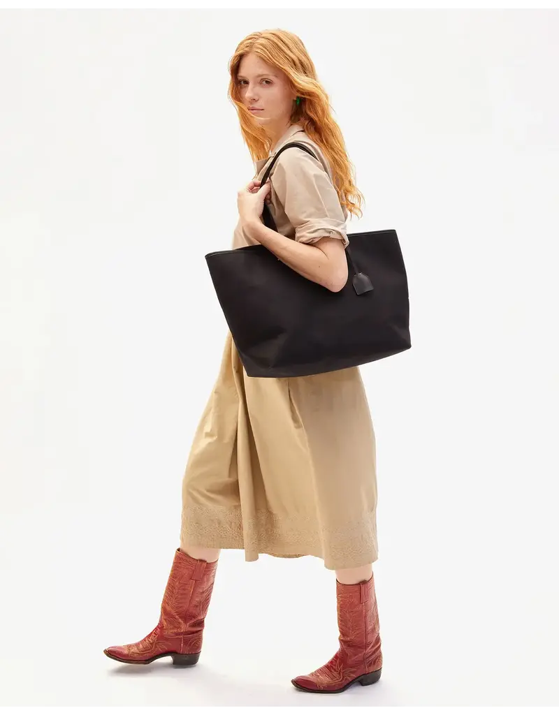 Clare V. Volie Tote