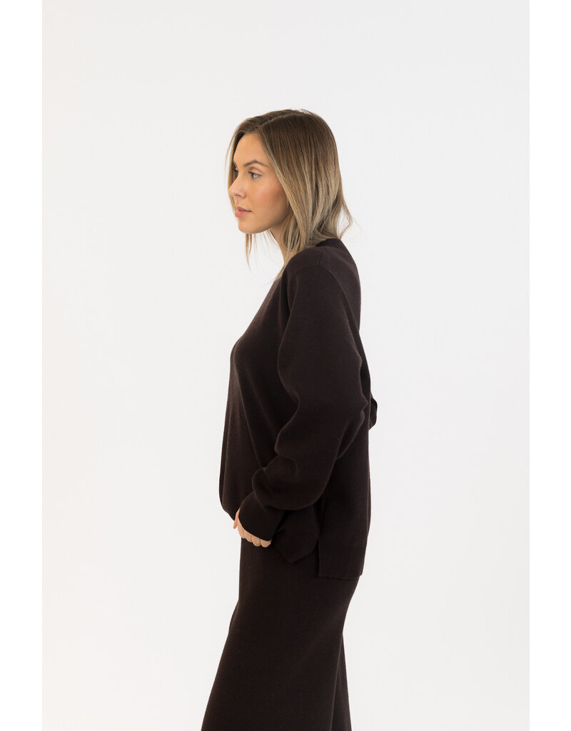 Lyla + Luxe Crewneck Pullover