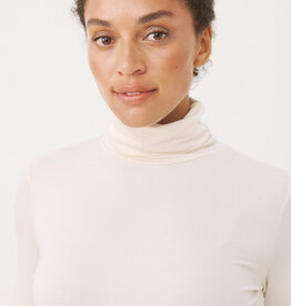 Part Two Efinas Turtleneck