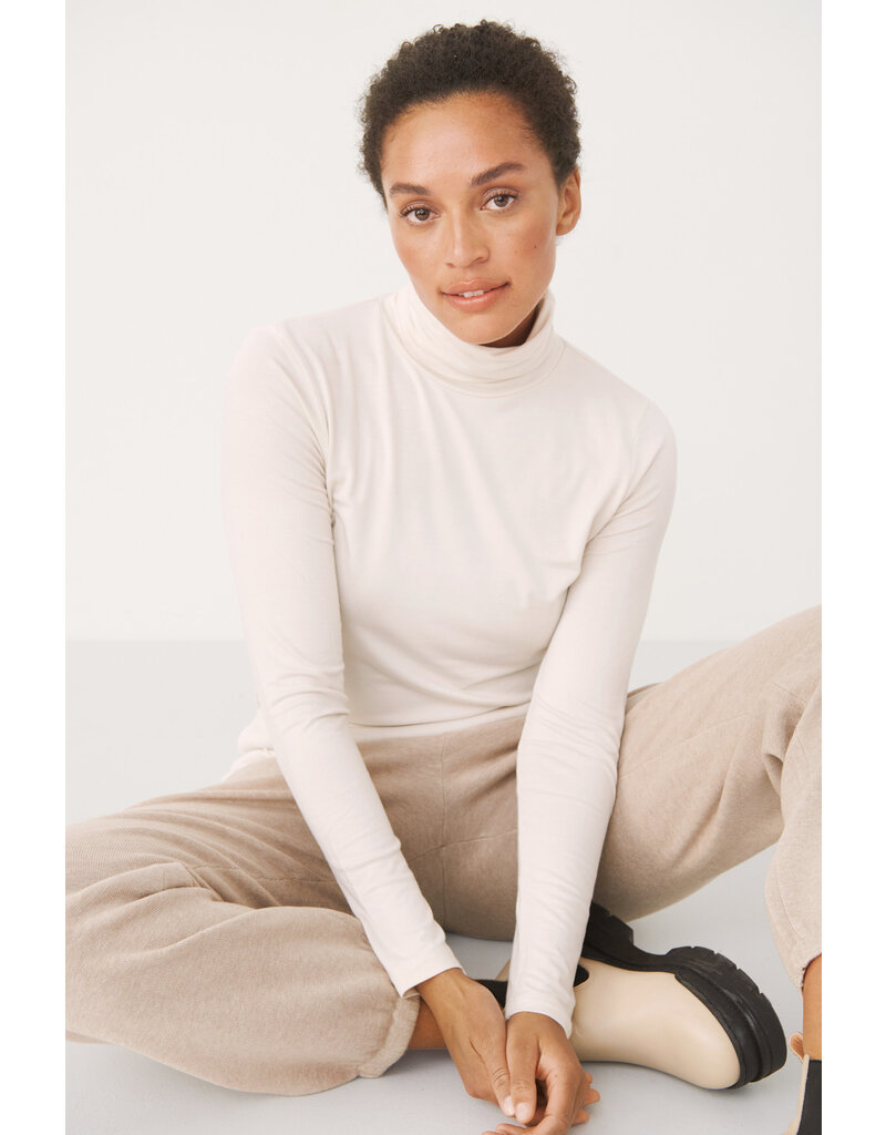Part Two Efinas Turtleneck
