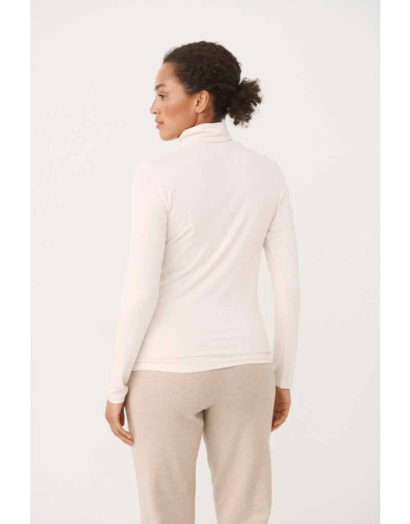 Part Two Efinas Turtleneck