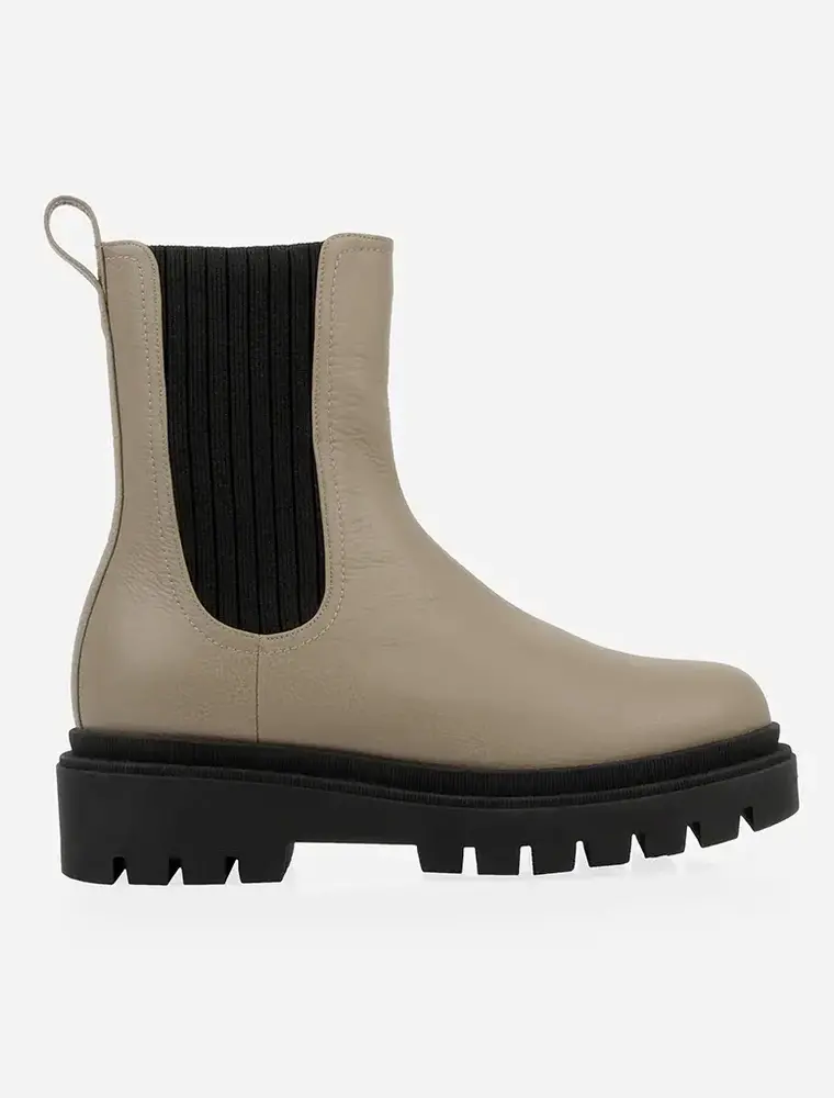Poppy Barley The Alpine Chelsea Boot