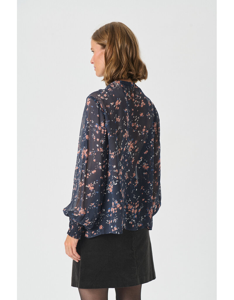 Part Two Varinka Blouse