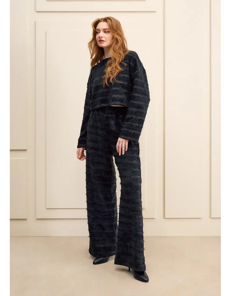 Hilary Macmillan Knit Crop Sweater