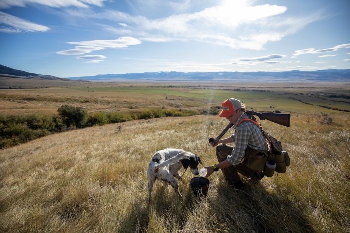 Fishpond Fishpond Bow Wow Travel Water Bowl Peat Moss